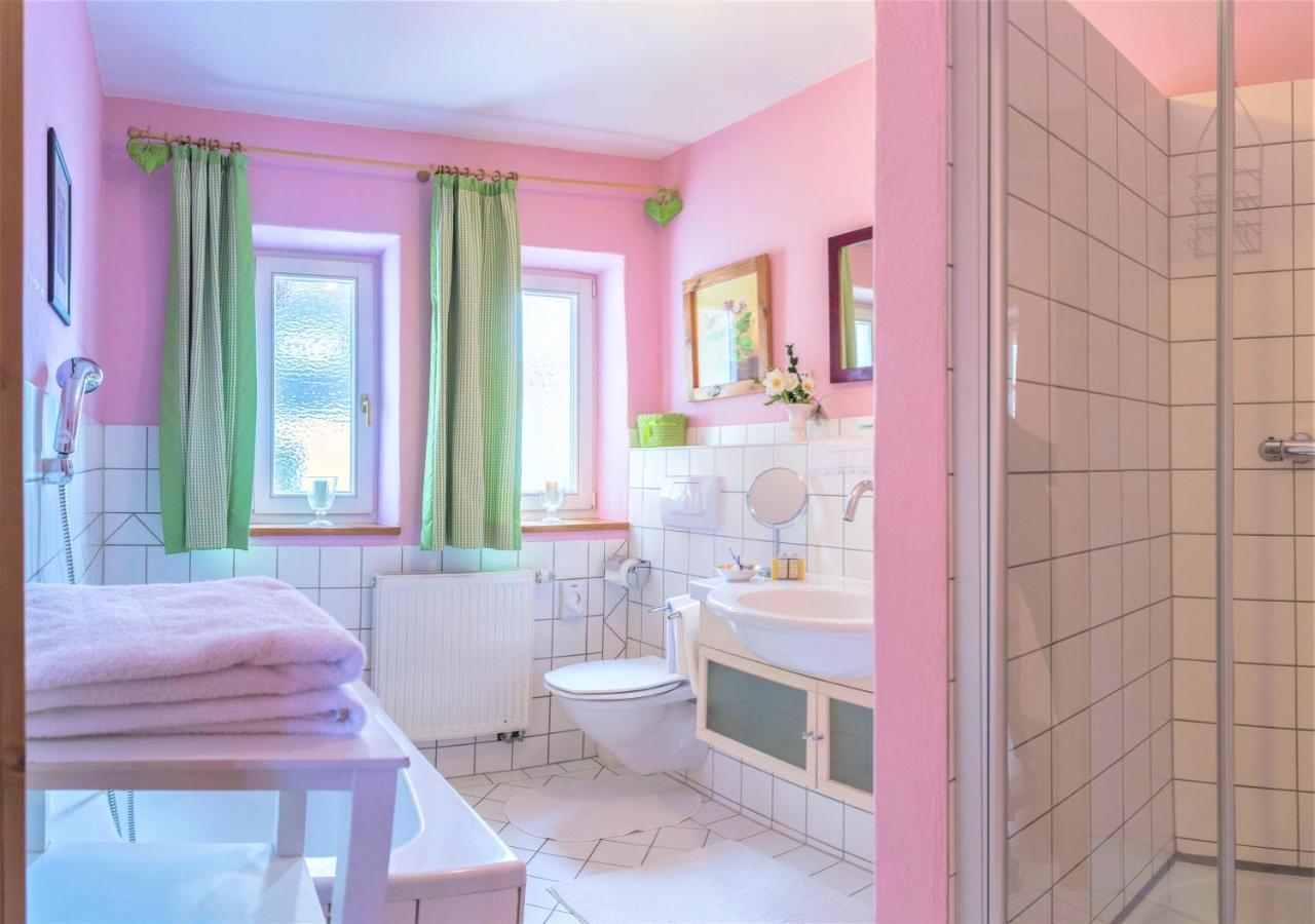 Hannas Alpengruss Apartment - Zimmer 蒂罗尔-泽费尔德 外观 照片